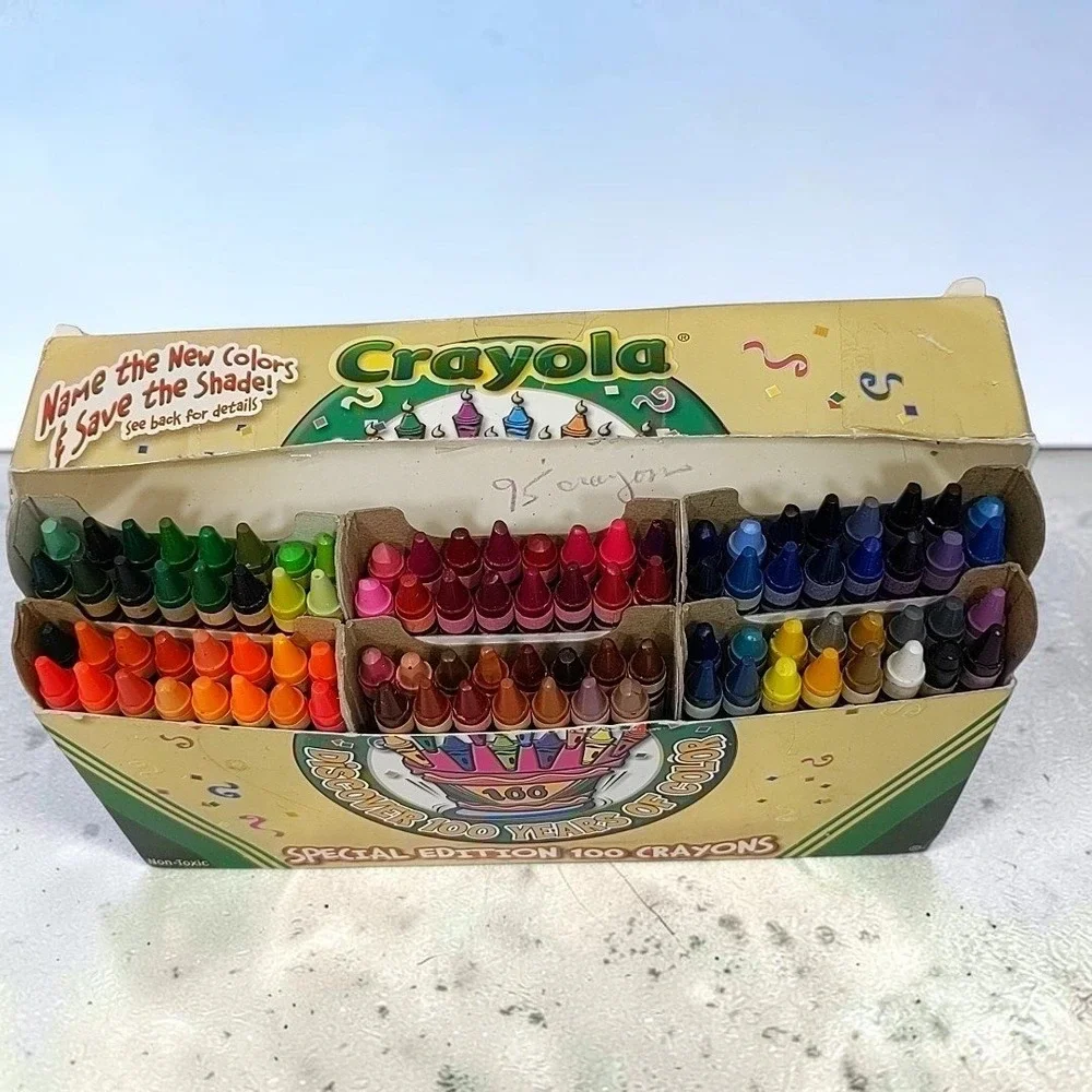 VTG Crayola Special Edition 100 Years of Color 100 Crayons 2002 Collectible Box